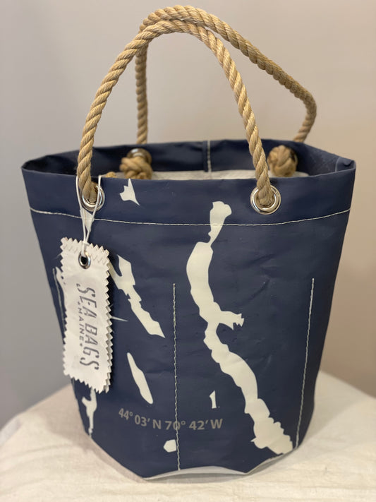 Lakes Region Beverage Bucket by Sea Bags