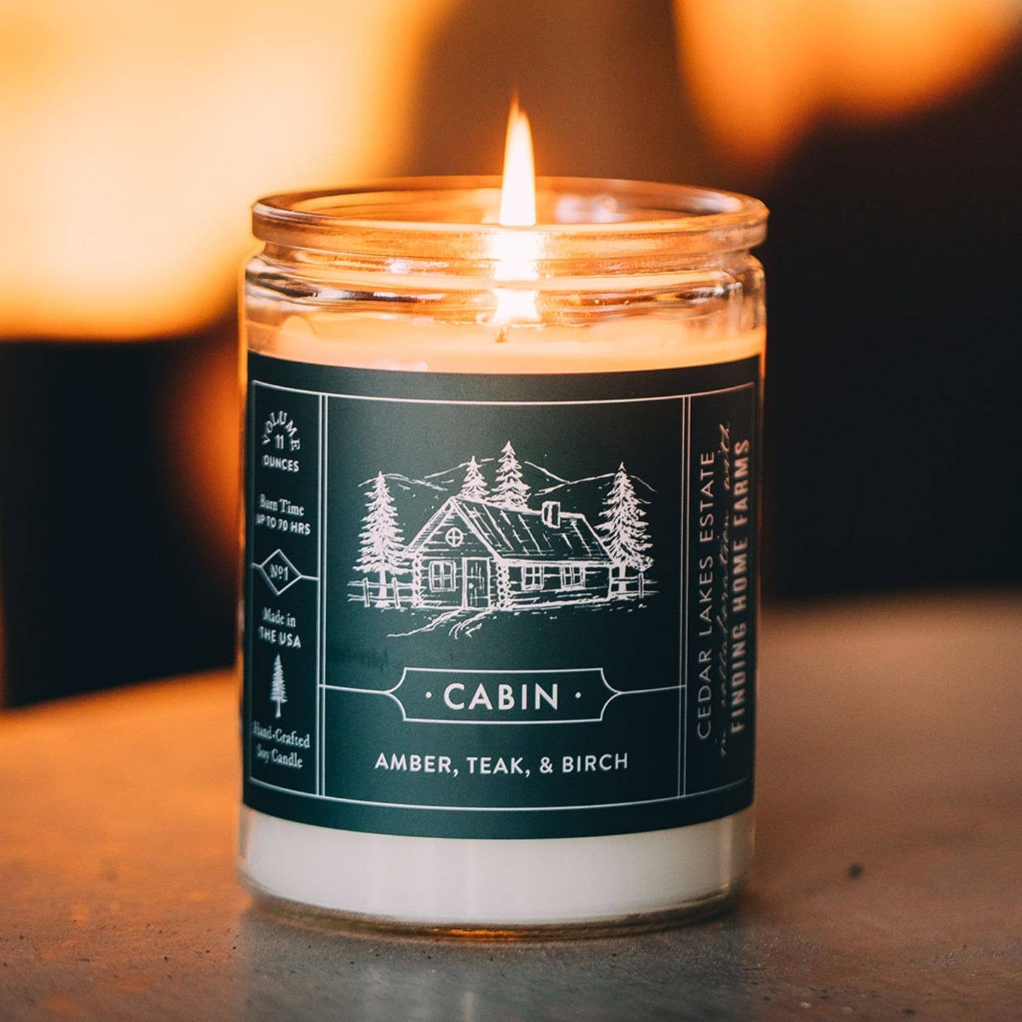 Soy Candle - Cabin, Woody Scent